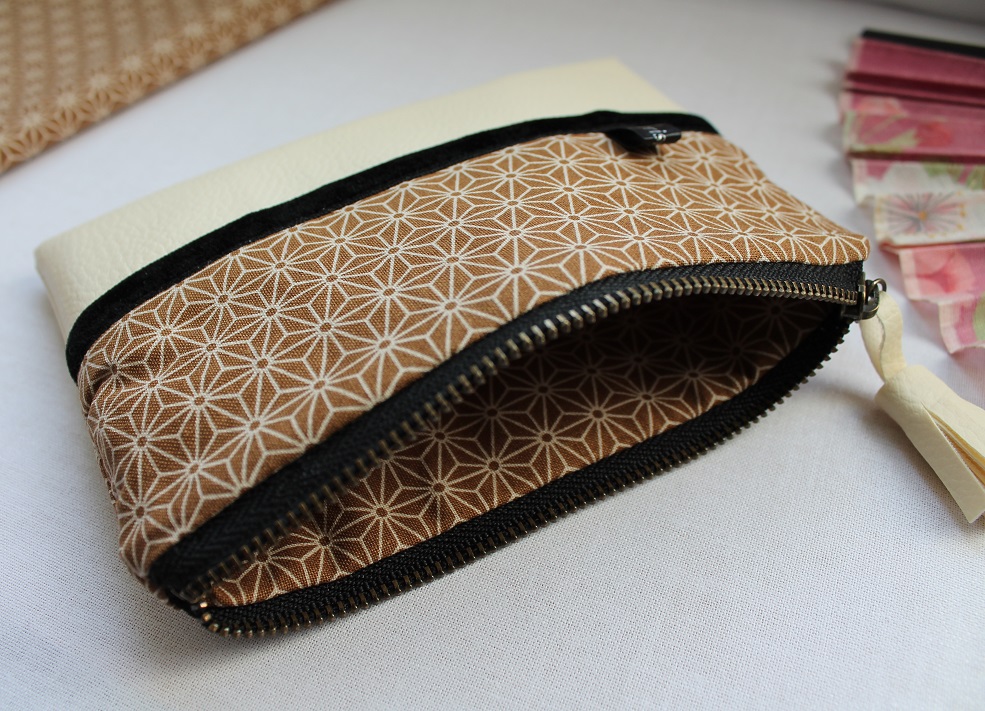 Zippered Coin purse - Asanoha brown